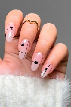 Mood Dark, Fantastic Nails, Nails Creative, Unghie Sfumate, Heart Nail Art, Easy Nails, Her Nails