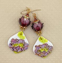 PassionKnots - Etsy Canada Ceramic Charms, Earrings Ceramic, Flowers Earrings, Enamel Beads, Gold Line