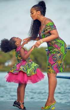 Mum And Daughter Matching, Baby African Clothes, Mom Daughter Outfits, Mommy Daughter Outfits, African Party Dresses, Mother Daughter Fashion, Mother Daughter Matching Outfits, African Prom Dresses, Mother Daughter Outfits