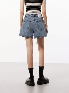 MO&Co. Women's Pleated Detail Denim Shorts Few pieces signal summer quite like a pair of denim shorts. Washed a blue hue, this style is crafted from an organic cotton and shaped with mini cut, pleated design and a slight flare to the leg. Pair with our top for a chic and relaxed look. Features : - Relaxed fit- Vintage texture and slight flare hem- Pleated design, button and zip closure Code: MBD2SOTT56The back length of size S/26 is 33.9cmMATERIALS & CARE Material: 100% CottonDenim products have Spring Recycled Denim Bottoms With Frayed Hem, Spring Mid-rise Shorts With Belt Loops, Mid-rise Cotton Jean Shorts With Belt Loops, Jean Shorts With Belt Loops For Summer, Trendy Shorts With Five Pockets, High Rise Cotton Shorts With Five Pockets, Washed Blue Cotton Jean Shorts, Relaxed Fit Recycled Denim Shorts, High Waist Recycled Denim Jean Shorts