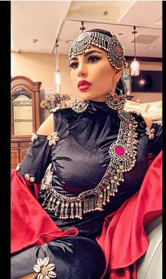 Black Afghan Dress, Afghani Clothes New Design, Aryana Sayeed Afghan Clothes, Afghan Dresses Afghani Clothes, Aryana Sayeed, Afghan Dresses 2022, Afghan Jewellery, Afghani Dresses, Afghan Style