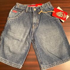 Nwt Vintage Jnco Jean Shorts, Size 7x, “Jnco”On Back Of Shorts Embroidered. B15 Vintage Shorts Women, Junco Jeans, Roblox Avatar No Headless, Y2k Outfits Roblox Avatar, Outfits Revealing, Y2k Quince, Y2k Roblox Avatars, Roblox Avatar Boy, Vintage Y2k Outfits