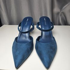 Marc Fisher Hadais Teal Suede Pointy Toe Stiletto Mule Pumps Sz 10 New No Box Blue Fitted Slingback Pumps For Spring, Chic Fitted Blue Slingback Pumps, Blue Slingback Pumps With Pointed Toe, Blue Fitted Slingback Pumps With Pointed Toe, Fitted Blue Slingback Pumps With Heel Strap, Blue Slingback Pumps, Fitted Blue Heels With Removable Insole, Blue Slingback Pumps With Removable Insole, Blue High Heel Slingback Pumps With Removable Insole