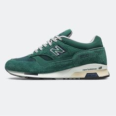 New Balance Made In England Spring/Summer 2024 Eu Launch 6.15.24 New Balance 1500 Made In Uk, New Balance 1500, Jordan 1 Lows, New Balance 515, Shoes New Balance, White Casual Shoes, Purple Sneakers, Sneaker Art, Jordan 8