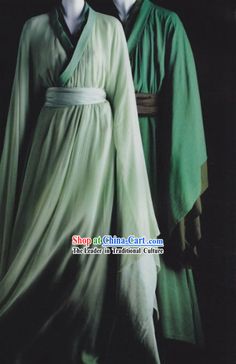 Green Hanfu, Chinese Green, Ancient China, Historical Dresses, Chinese Dress, Fantasy Fashion, Costume Design