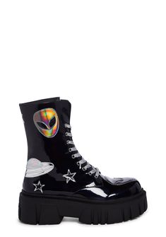 base Punk Combat Boots With Chunky Platform, Lesbian Shoes, Alternative Lace-up Platform Combat Boots, Green Combat Boots, Cosmic Boots, Holo Combat Boots, Gothic Black Combat Boots With Chunky Platform, Alien Style, Holographic Boots