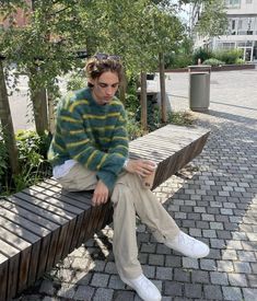 Mohair Sweater Outfit, Mens Fashion Fall Casual, Sweater Outfits Men, Fly Guy, Mens Outfit Inspiration, Winter Mode, Aesthetic Fall, Fall Inspo, Mens Fashion Streetwear