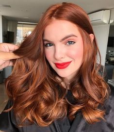 Roux Auburn, Dark Ginger Hair, Amber Hair, Cabello Hair, Red Hair Inspo, Ginger Hair Color, Hair Color Auburn, Auburn Hair, Hair Inspiration Color