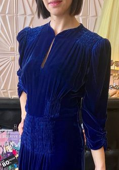 "1930's cobalt blue silk velvet dream dress with dropped waist incredible ruching detail throughout + keyhole at neckline. This dress is spectacular! It feels like butter. And the movement - just WOW. Fit: XS/Small Bust: 36\" Waist: 26-28\" Hips: 34-35\" Length: 43.5\" Shoulder: 14\" Your measurements should be slightly smaller than the exact measurements so there is breathing room for this wonderful garment. Condition : Excellent Vintage Condition. No flaws to note. Astonishing for a piece of t Velvet Dress Coat, Grey Velvet Dress, 40s Outfits, 40s Fashion, 1930s Fashion, Satin Skirt, Vintage Coat, Blue Silk, Silk Velvet