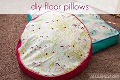 the diy floor pillows are sitting on the carpet