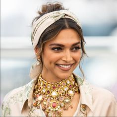 Elegance redefined: Unveiling Cannes glamour with our exquisite jewelry set, inspired by Deepika Padukone's dazzling ensemble in 2022! Beautiful chunky maharani necklace set crafted with pink stones, tanjore beads and extensively detailed pearl moti. The set includes a necklace and a pair of sparkling earrings. Approximate earrings length is 3". Kindly see picture 4 for our version of the set. Gold-plated on high-quality brass as base metal. Made by order. Kindly allow 5-7 weeks for the delivery Dipika Padukone, Gucci Gown, Cannes Red Carpet, Deepika Padukone Style, Salman Khan, Turbans, Deepika Padukone, Opening Ceremony, Cannes Film Festival