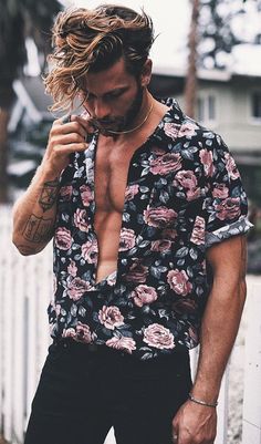 Floral Shirt Men Outfit, Shirt Men Outfit, Chinos Men Outfit, Floral Shirt Outfit, Shirts For Summer, Boots Men Outfit, Floral Shirts, Pants Outfit Men, Mens Summer Outfits