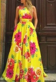 Flowery Dresses, Long African Dresses, Floral Prom Dresses, Women Blouses Fashion, African Maxi Dresses, Cute Dress Outfits, Classy Dress Outfits, Latest African Fashion Dresses, Fashion Dresses Casual