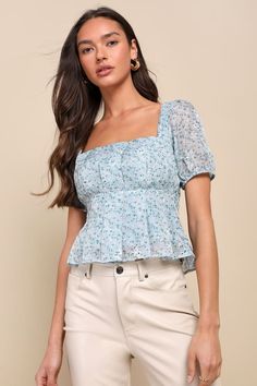 Types Of Clothing Styles, Floral Puff Sleeve Top, School Dance Dresses, Empire Waist Tops, Light Pink Tops, Blue Floral Top, Bachelorette Outfits, Lulu Fashion, Future Outfit