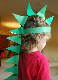 Easy Construction Paper Crafts, Dinosaur Hats, Paper Computer, Diy Garlands, Paper Dinosaur, Dinosaur Hat, Construction Paper Crafts, Dragon Mask