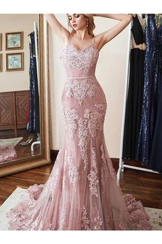 This dress could be custom made, there are no extra cost to do custom size and color. Mermaid Pink Dress, Fish Tail Gown, Vacay Fits, Prom Dresses Long Pink, Mermaid Prom Dress, Bridesmaid Dress Sizes, Evening Dress Fashion, Formal Party Dress, Beauty Dress