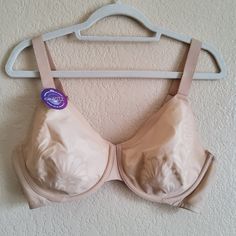 Bali 6563 Full Coverage Underwire Bra Size 42c New Size 42c New With Tag Nwt Excellent Condition Underwire Unpadded Adjustable Straps Pet-Free Smoke-Free Home Ships Same Day Or Next Day Experienced Seller Bra13 Cream Full Coverage Bra With Medium Bust Support, Spring Full Coverage Padded Bra, Cream Full Coverage Bra With Medium Support, Beige Full Cup Bra For Summer, Spring Full Coverage Partially Lined Bra, Full Cup Bra With Moderate Coverage, Full Cup Beige Bra For Summer, Beige Full Cup Bra With Medium Bust Support, Beige Full Coverage Bra For Spring