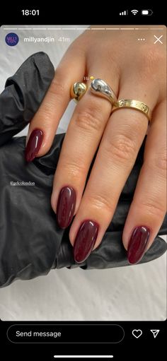 One Color Fall Nails, Wine Red Oval Nails, Maroon Oval Nails, Nail Inspo 2024 Fall, Red Wine Almond Nails, Deep Red Nail Color, Oval Burgundy Nails, Burgundy Nails Almond Shape, Muted Red Nails