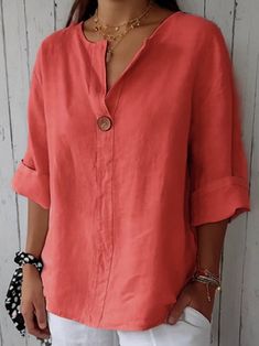 Tunic Tops Outfit, How To Dress In Your 70's, Three Quarter Sleeve Blouses, Frill Sleeves, V Neck Blouse, Red Blouses, Outfit Casual, Casual Blouse, Quarter Sleeve