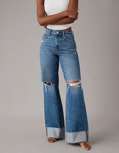 AE Super High-Waisted Baggy Wide-Leg Cuffed Ripped Jean Western Outfits, Western Style, Look Cool, Cute Casual Outfits, Ripped Jean, Ripped Jeans, The Professional, Everyday Outfits, Western Fashion