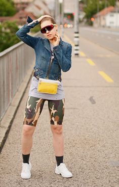 5 Bike Shorts Styling Ideas for Petite Women to Look Taller & Slimmer Petite Summer Outfits, Shorts Styling