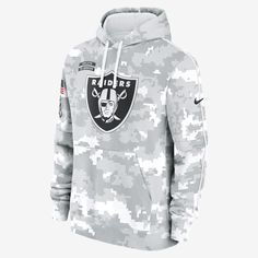 Designed with military-inspired team graphics, this Salute to Service Primary Edge Club Hoodie features a cozy fleece lining to help you comfortably support the Las Vegas Raiders in chilly temperatures. Nike White Hoodie For Sports Events, White Nike Hoodie For Sports Events, Nike Hoodie With Team Logo For Sports Events, Nike Hoodie With Team Logo For Winter, Rugby Training, Service Club, Nike Gear, Salute To Service, Nike Nfl