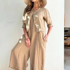 How elegant is this combo? 🥥 Hayes linen bolero & Arlitta linen jumpsuit - a match made in heaven | Available at www.bypias.com
#summer24 #linenoutfits #bypiasfashion #bohemiana #summeroutfitideas #linenjumpsuit #linencombo #linenstyles