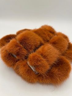 Wonderfully Luxurious Mink Fur Open Toe Slides! Outdoor Soles, so comfy and Stylish! Adjustable Side Buckles. Multiple color options! Keep Warm in Style with Linda Richards and Memphis Grand! We also Have Clog Style! Sharon with Linda! Fur Slides Outfit, Feather Cape, Clog Style, Brown Diamonds, Fur Handbags, Pretty Shoes Sneakers, Clogs Style, Cape Style, Leather Outerwear