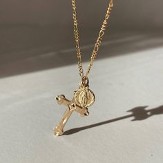 Truly Blessed Jewels - Almighty Miraculous Medal Cross Necklace Vintage Gold Cross Necklace, Long North Face Jacket, Miraculous Medal Necklace, Body Shots, Jewelry Accessories Ideas, Gold Cross Necklace, Figaro Chain, Pretty Jewelry, Accessories Ideas