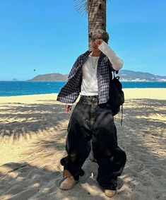 Full Baggy Outfits, Men Back To School Outfit, Fit Check Poses Men, Men Fits Streetwear, Fit Pics Fashion Men, Baggy Fashion Outfits, Streetwear Fits Men, Baggy Style Aesthetic