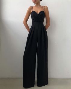 Solid Color Jumpsuits, Loose Jumpsuit, Jumpsuit Elegant, Retro Mode, Fashion Pattern, Wide Leg Jumpsuit, Fashion Colours, Black Jumpsuit