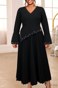 Lasaky - Luxurious Evening Maxi Dress with Beaded Neckline and Dramatic Sleeves Black Pleated Dress, Designer Party Dresses, 파티 드레스, Glamorous Party, Party Kleidung, Formal Party Dress, Pleated Maxi Dress, Maxi Dress Formal, Maxi Dress Evening