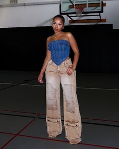 #jeans #baggyjeans #boyfriend #taupe #mineralwashed #denim #howtostyle Frayed Denim, Aaliyah, Washed Jeans, Baggy Jeans, Vintage Brown, Simple Outfits, Cargo Pants, High Fashion, Denim Jeans