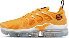 Smiley Face Logo, Team Orange, Air Vapormax Plus, Nike Air Vapormax Plus, Face Logo, Air Vapormax, New Nike Air, Nike Air Vapormax, Nike Store