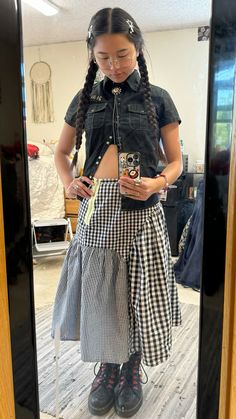 Out There Outfits, 90s Summer Outfits Midsize, Midsize Coquette Outfits, Denim On Denim Outfits For Women, Christmas Outfit Summer, Blockette Core Outfits, Puffy Skirt Outfit, Whimsy Outfit, Skirt Over Trousers