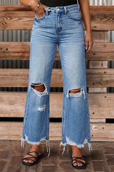 Cute Wide Leg Jean Outfits, Casual Wear Jeans, Ripped Wide Leg Jeans, High Waist Wide Leg Jeans, Western Style Outfits, Cute Everyday Outfits, Fit Pants, Country Outfits, Mom Outfits