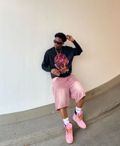 :@jekhiel_ags __________________ Pink Shirt Summer Outfit, Pink Shorts Outfit, Pink Sneakers Outfit, Pink Shorts Outfits, Outfit Inspo Streetwear, Pink Streetwear, Drip Outfit Men, Heart Break