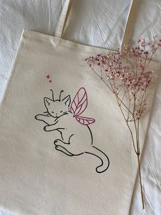 Painting Ideas On Tote Bags, Painting Tote Bags, Painted Tote, Cats Tote Bag, Cat Tote, Diy Tote Bag