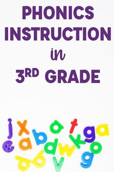 an instruction book for the 3rd grade students to learn phonicic instruction in 3 rd grade