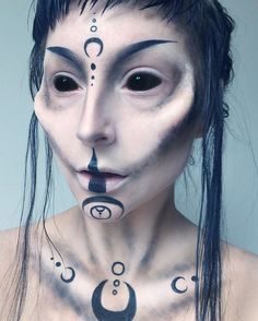 Makeup Tutorial Halloween, Make Up Diy, Fantasy Make-up, Halloween Shoot, Mermaid Beauty, Grimm Tales, Youtube Halloween