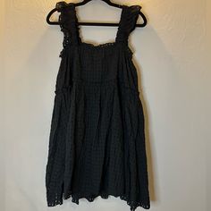 Black Short Shift Dress. Never Worn. Runs Large. Black Ruffled Midi Dress For Beach, Black Knee-length Sundress For Beach, Black Mini Sundress With Ruffles, Black Ruffled Mini Sundress, Black Sundress With Ruffles, Black Knee-length Sundress Mini Dress, Black Sleeveless Sundress For Date Night, Black Midi Sundress For Brunch, Black Ruffled Sundress