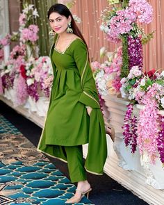 Plajo Suit Designer, Summer Frock Designs, Frock Suit Design, Frock Suit, Simple Frock Design, Simple Frocks, Simple Kurta Designs, Long Kurti Designs, Kurta Designs Women