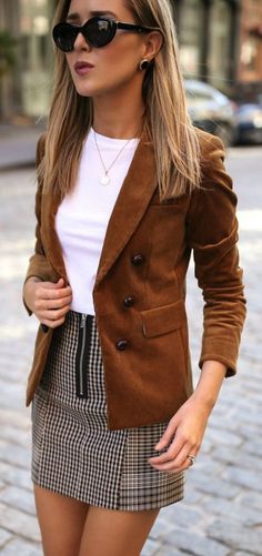 Bar Casual Outfit, Cute Blazer Outfits, Check Mini Skirt, Cozy Fall Outfits, Rock Outfit, Fashion Business Casual, Blazer Outfits, Inspired Outfits, 가을 패션