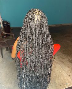 hairstyles for black girl. distress locs. Soft Locs, Butterfly Locs, Beautiful Black Hair, Faux Locs, Locs, App Icon, Hair Inspo, Hair Ideas, Black Hair