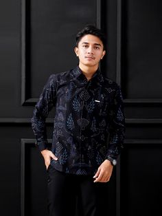 Origin: 🇮🇩 *Indonesia* Design: 🎨 *Batik* Material: ✨ *Japanese Satin Cotton* *Description:*   This batik shirt seamlessly combines luxury and comfort in one design. Wear it with pride and showcase the charm of Indonesian culture in your style. Perfect for formal events, business meetings, or daily wear. *Model Size:*   📏 *Height:* 175 cm   ⚖️ *Weight:* 75 kg   📐 *Size:* L *Product Specifications:* - *Primary Color:* Dominantly Black with Yellow and Gray accents - *Main Fabric:* Japanese Sat Batik T Shirt Design, Traditional Black Shirt With Batik Print, Black Long Sleeve Shirt With Batik Print, Batik For Men Style, Summer Batik Print Patterned Shirt, Batik Shirt, Batik Pattern, Trendy Shirts, Sleeves Pattern