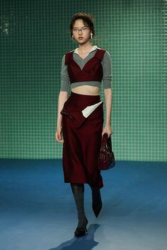 Shushu/Tong Shanghai Spring 2025
https://www.vogue.com/fashion-shows/shanghai-spring-2025/shushutong/slideshow/collection#11 Spring Dress, Lookbook Outfits