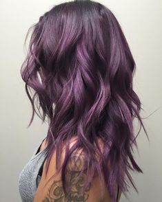 Subtle Purple Hair, Purple Hair Highlights, Guy Tang, Hair Color Purple, Trendy Hair Color, Hair Color Blue, New Hair Colors, Ombre Hair, Purple Hair