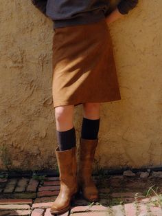 Composition : Shell polyesrter 95, polyurethane 5 lining polyester 94. 5, polyurethane 5. 5Country of Origin : Republic of Korea Suede Midi Skirt, Midi Skirt Vintage, Brown Suede Skirt, October Fashion, Suede Skirt, Skirt Vintage, W Concept, Vintage Brown, Vintage Skirt