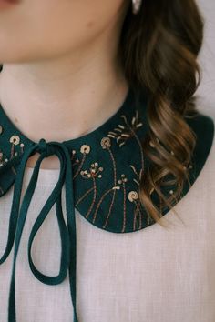 Detachable Peter Pan Collar With Hand Embroidery, Removable Bib Linen Collar for Women - Etsy Poland Academia Clothing, Collar For Women, Dark Academia Clothing, Collars For Women, Pan Collar, Peter Pan Collar, Linen Clothes, Linen Dress, Dark Academia