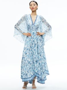 Uzun Boy, Spring Sky, Alice And Olivia, Pleated Maxi Dress, Pleated Maxi, Leather Blazer, Alice Olivia, Red Carpet, White Dress